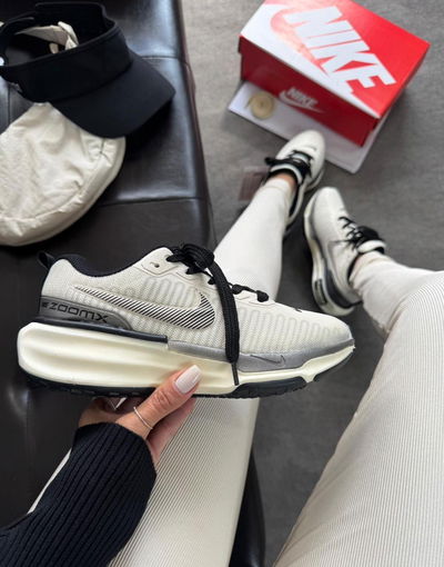 Nike zoom X