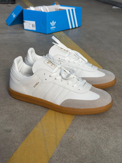 Adidas Samba