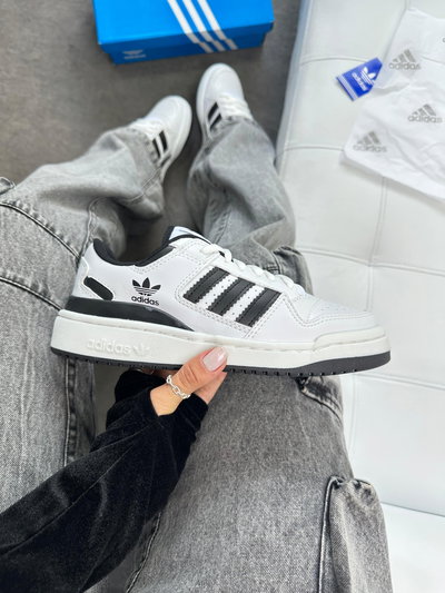 Adidas Forum