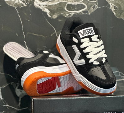 Vans Upland