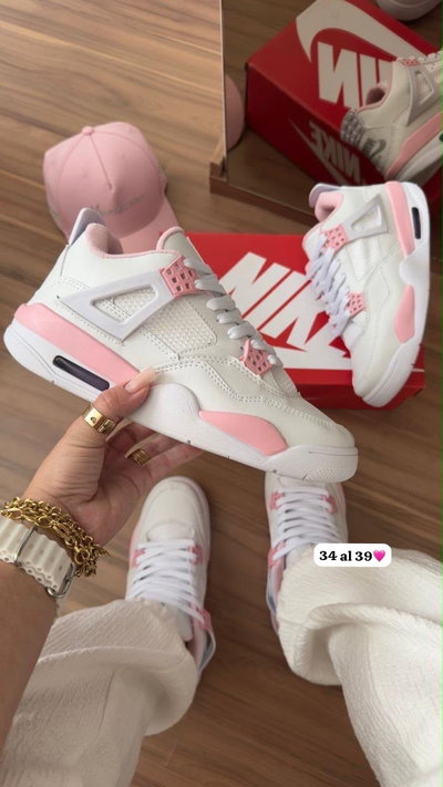 Nike Jordan retro 4