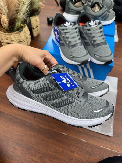 Adidas Adizero SL gris