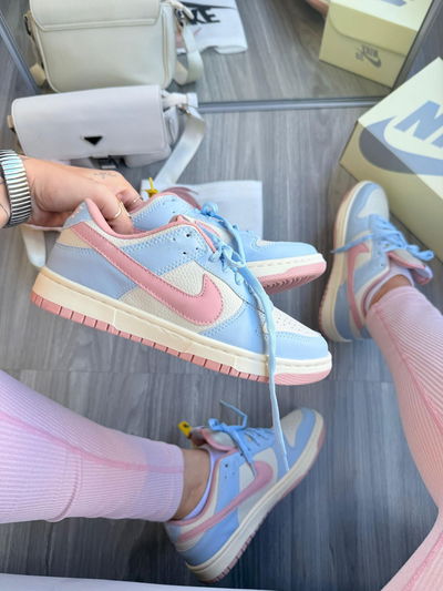 Nike Dunk SB celeste y rosa 