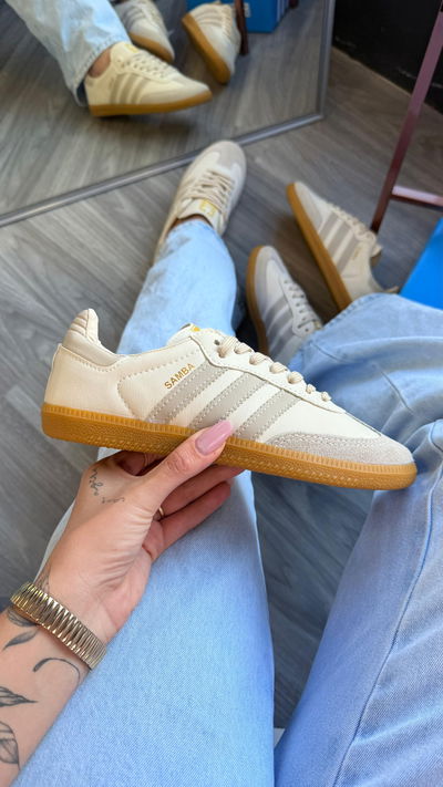 Adidas Samba con tiras gris