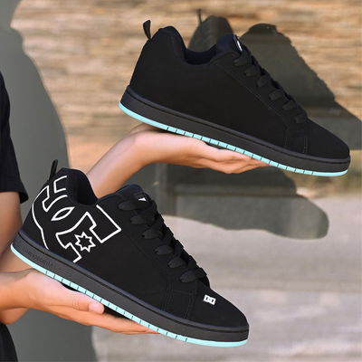 DC Shoes Court Graffik negras