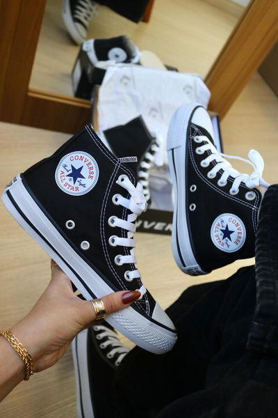 Botitas Chuck Taylor clásicas negras importadas
