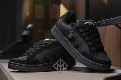 Adidas Campus total black 