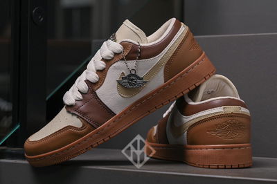Nike Dunk marrón 