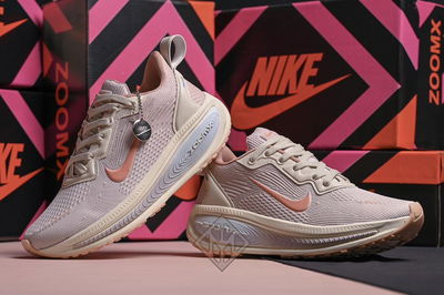 Nike zoom X