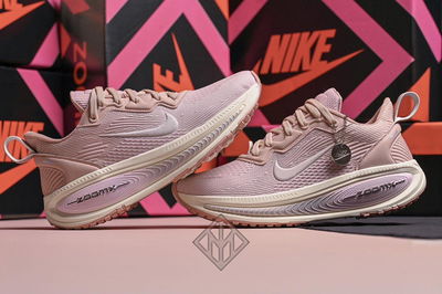 Nike zoom X