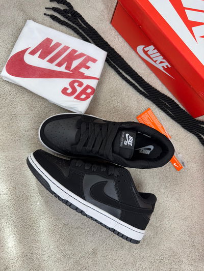 Nike Dunk SB low negras black 