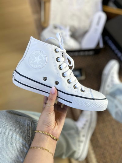MChuck Taylor ecocuero blancas importadas 