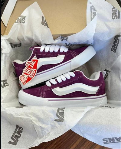 Vans violeta
