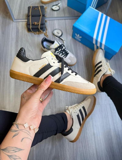 Adidas Samba blancas con negro 