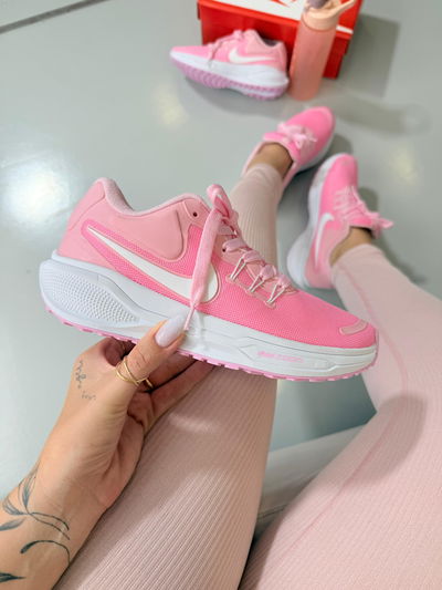 Nike Air zoom revolution 