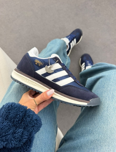 Adidas SL72
