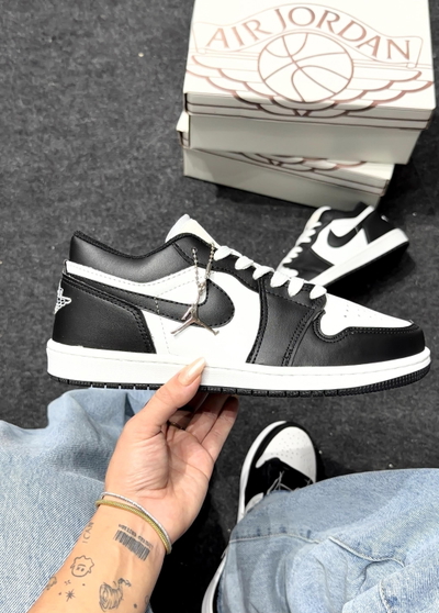 Nike Jordan low