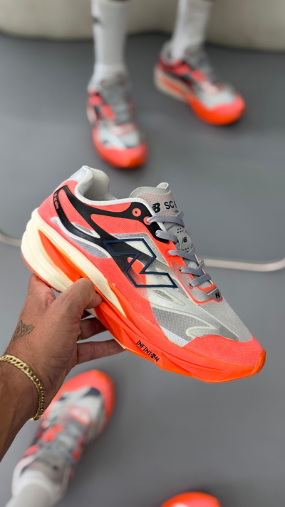 New Balance Elite