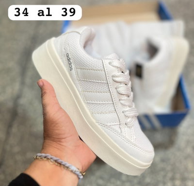 Adidas con plataforma Wcard 
