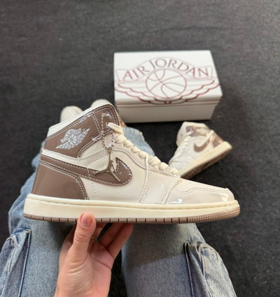 Nike Jordan botitas