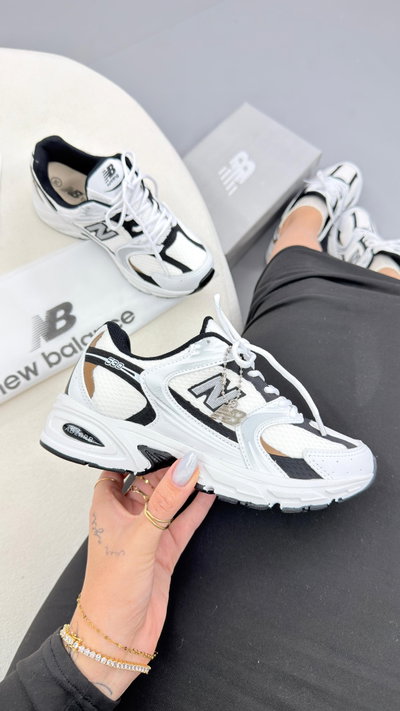 New Balance 530
