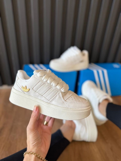 Adidas con plataforma