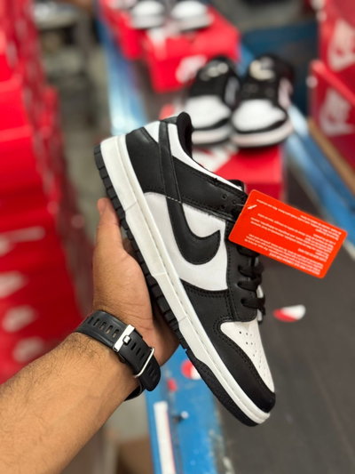 Nike Dunk SB Panda