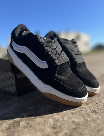 Vans Hylane negras nacionales 
