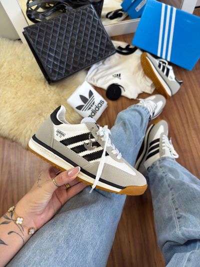 Adidas SL72