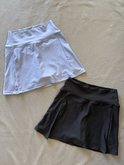 Short pollera con bolsillos