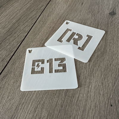 Set stencils reutilizables Calle 13 - Residente