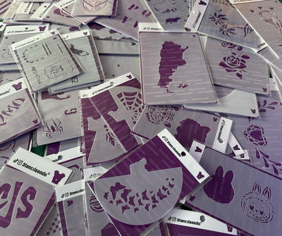 MEGA set de 110 stencils reutilizables
