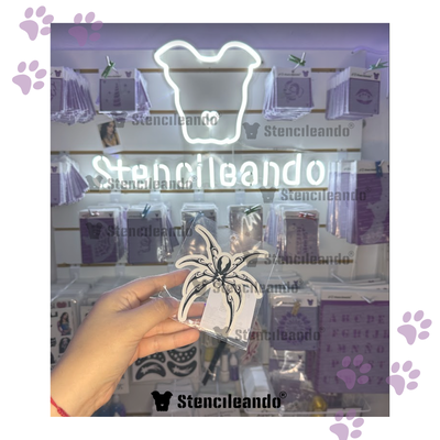 Tatuaje temporal Cazzu nena trampa araña 