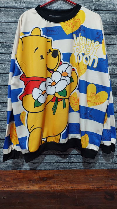 Buzo winnie flores 