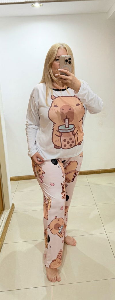 Pijama invierno capibara plus size 