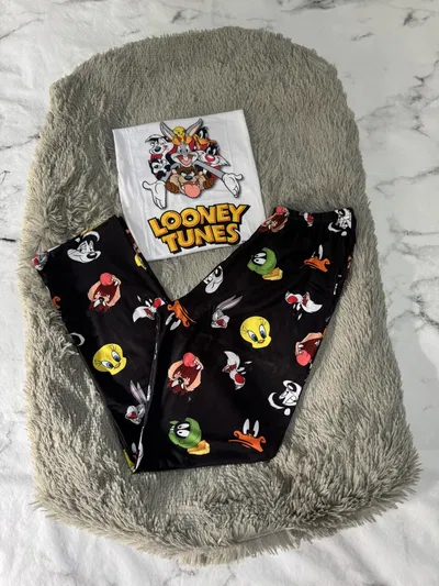 Pijama otoño looney tunes