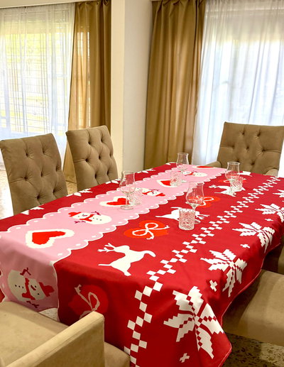 Mantel animado moños y corazones navidad