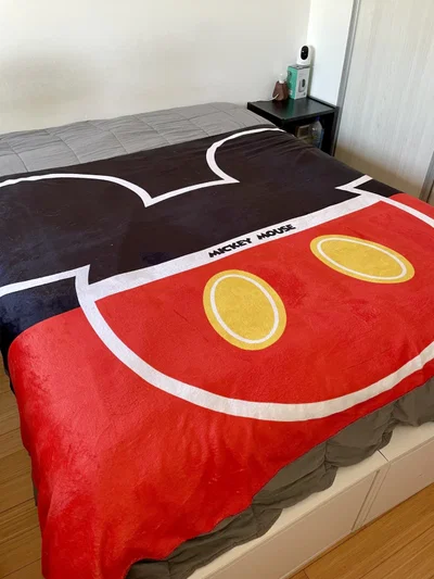 Manta mickey silueta micropolar 