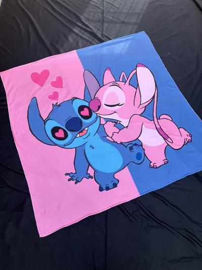 Maxi toallon stitch y angel