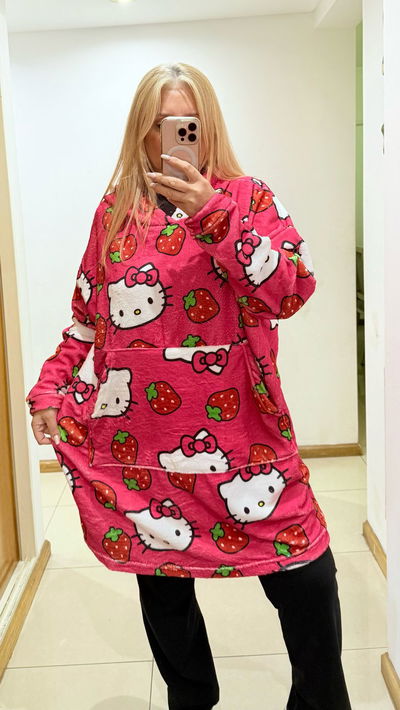 Buzo kitty frutillas plus size