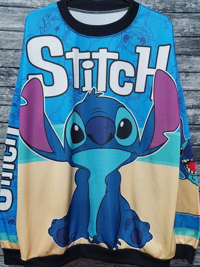 Buzo stitch sentado