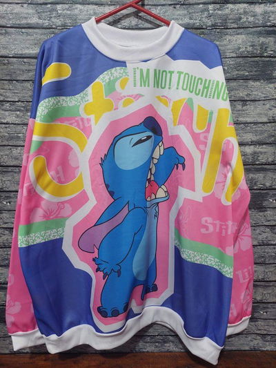 Buzo stitch cantando 