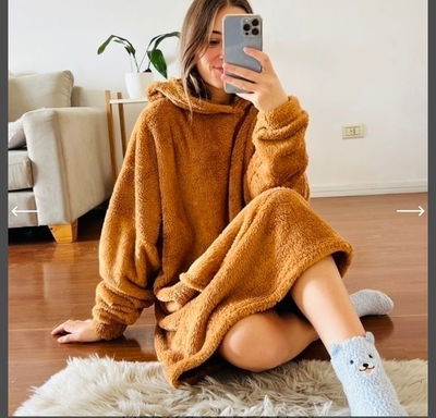Buzo marrón teddy plus size