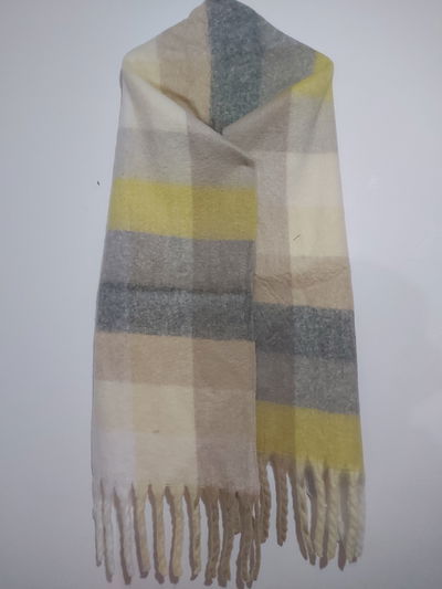Bufandon afelpado cuadros crema/gris
