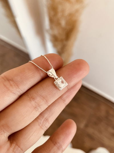 Collar Elois Blanco