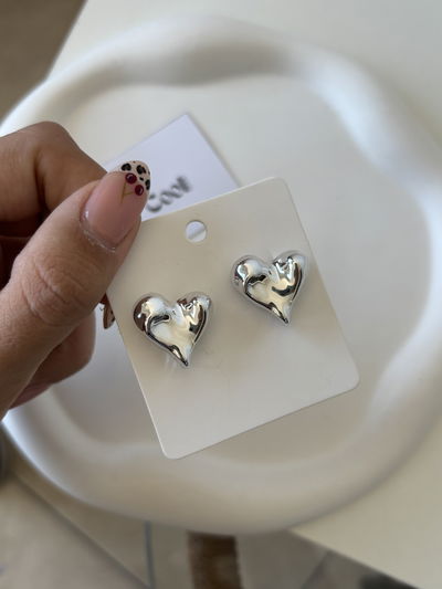 Aros corazones machucados (de metal)