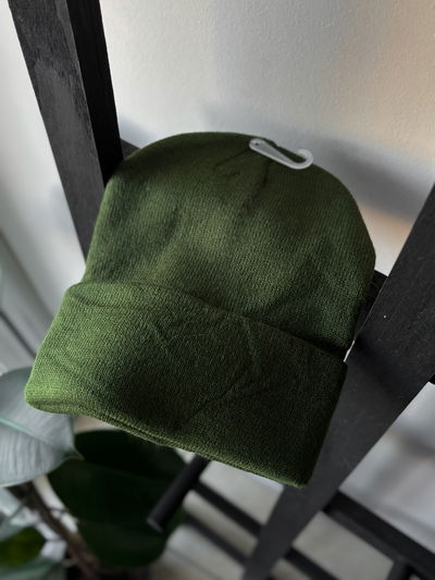 Gorro de lana verde oliva