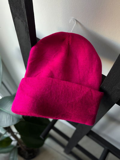 Gorro de lana fucsia 