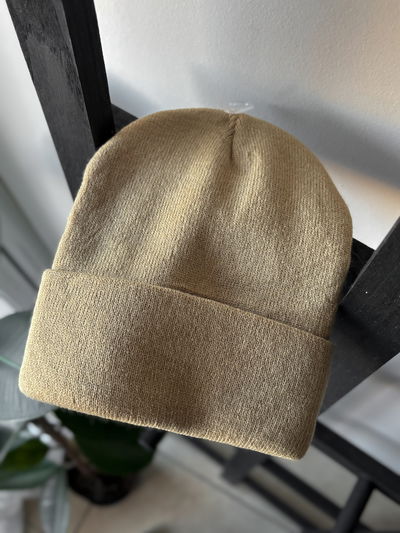 Gorro de lana beige