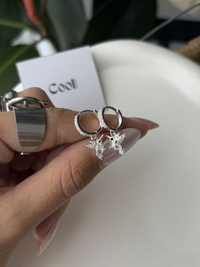 Argollitas de micropave y dije colibrí de a.b (12mm)